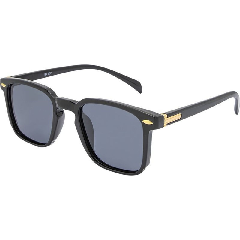 JS Eyewear 7316 SunglassesBlack/Smoke Polarised Lenses